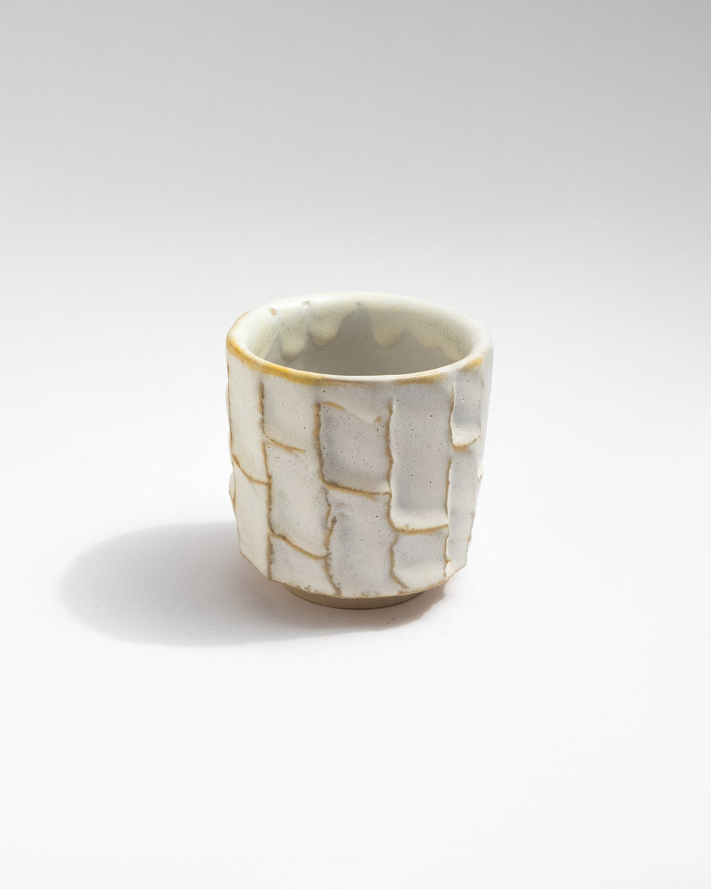 Ceramic cup with unique pattern, Japanese style
